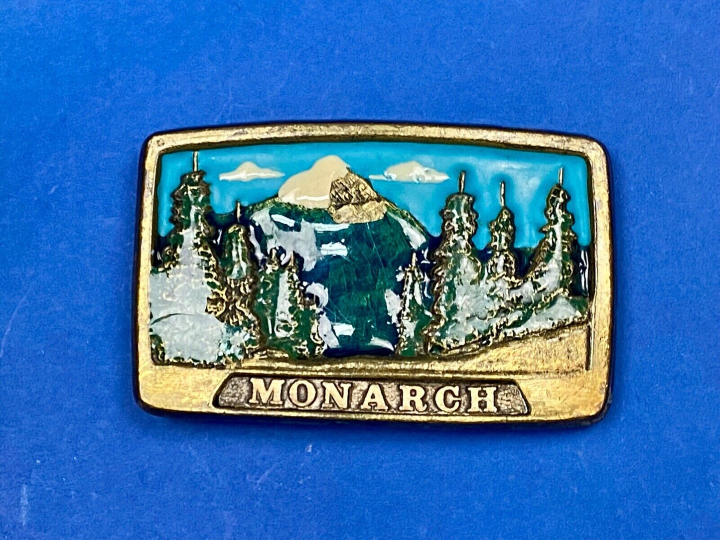 1981 Monarch Commemorative Belt Buckle Wyoming Imountain Clearing No 1003 A
