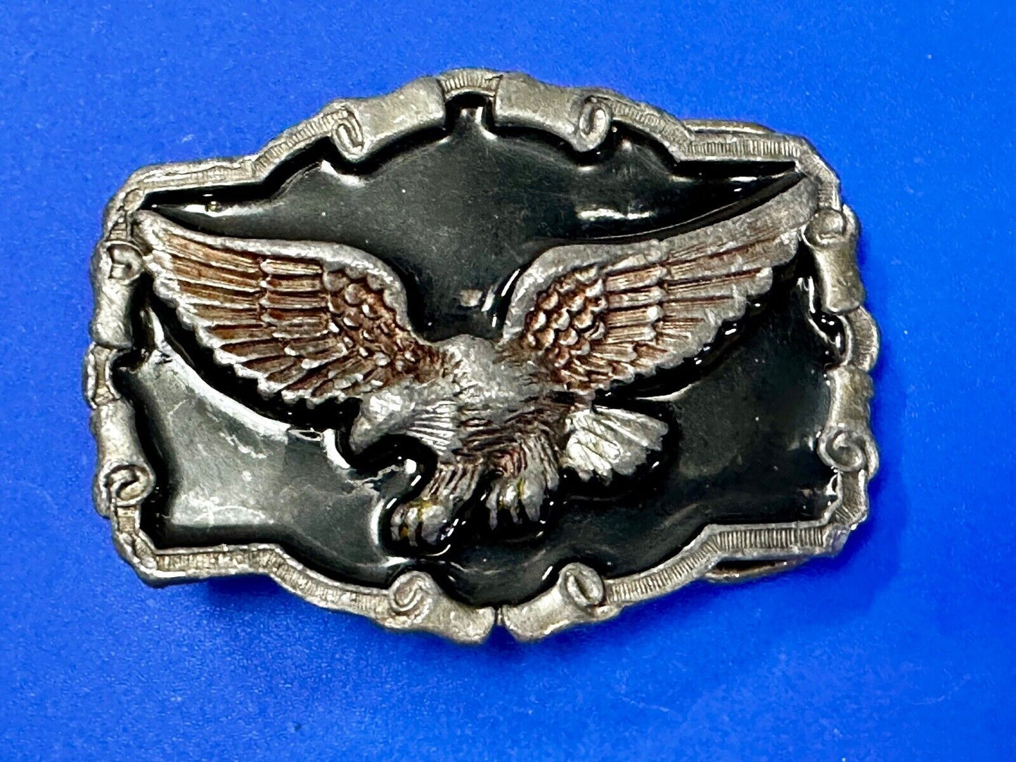 Vintage 1983 Patriotic Flying EAGLE western framed Great American Belt Buckle