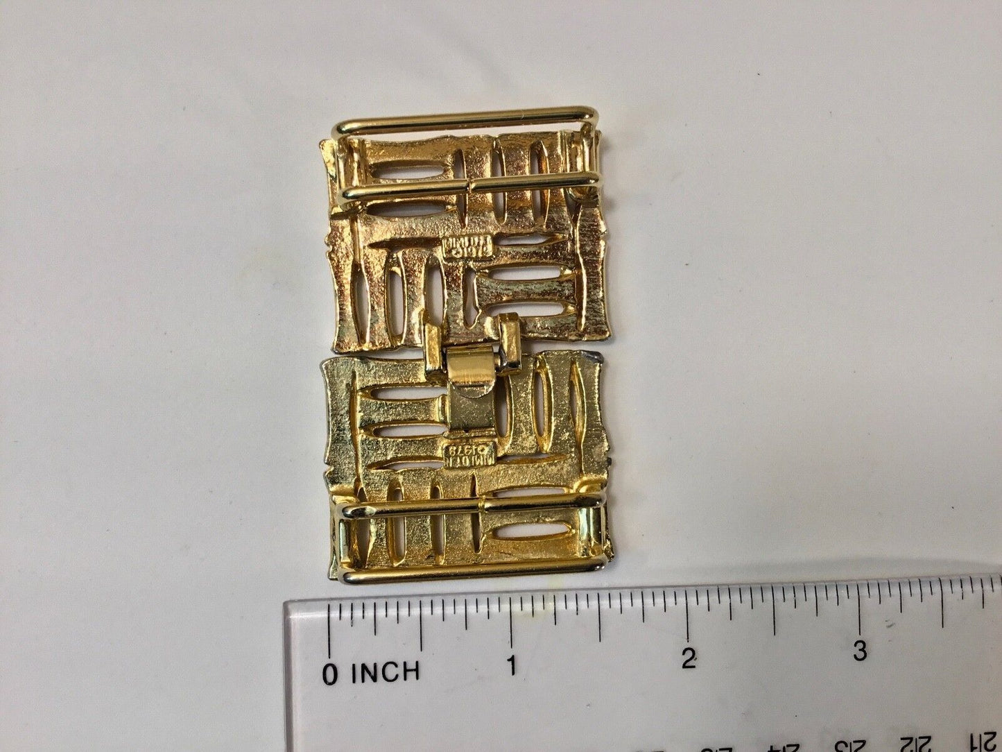 1979 Vintage Retro Mimi Din Gold Toned Belt Buckle 1979 Square Bar Style