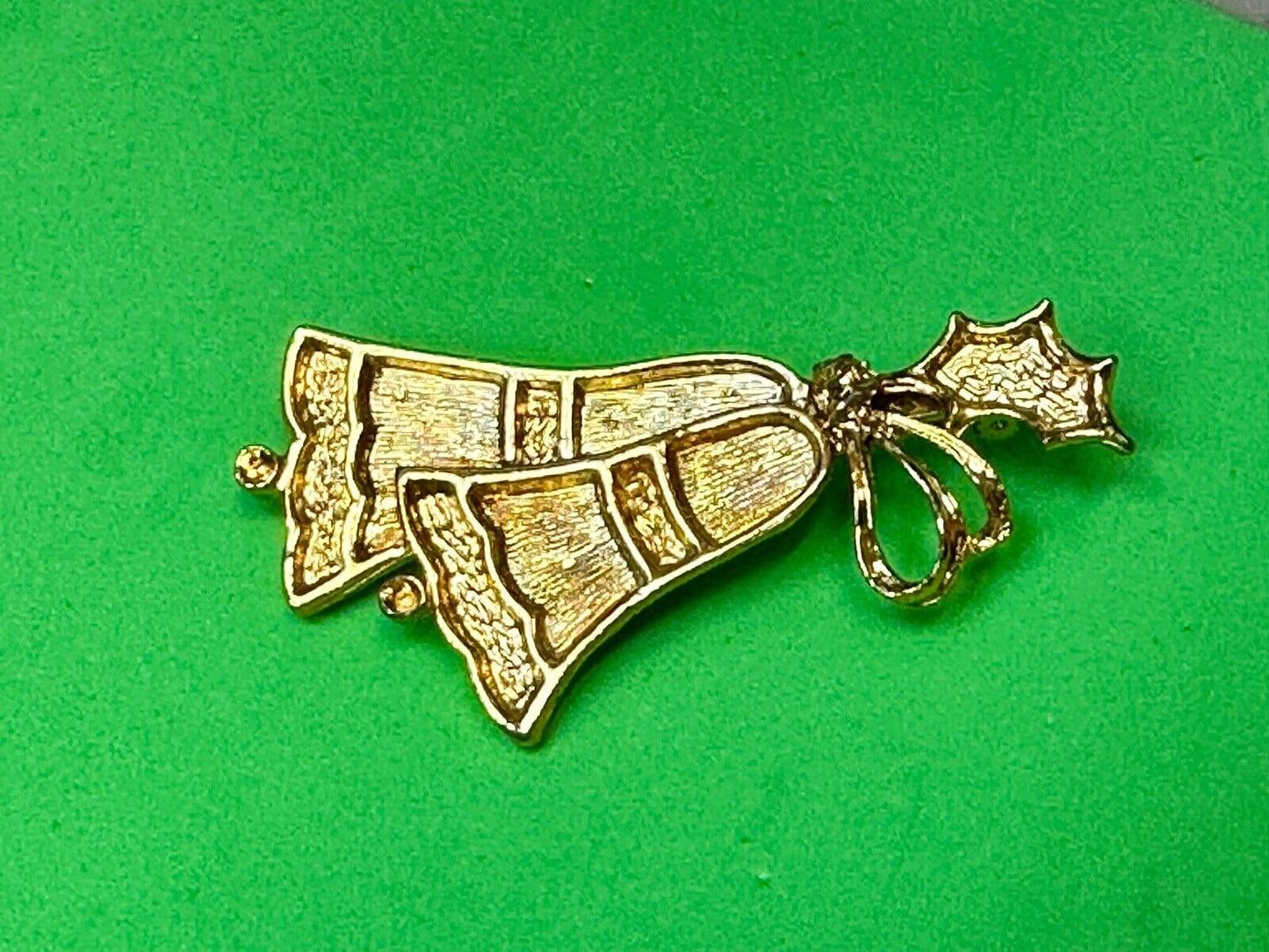 Vintage Bells & Holly BEATRIX Gold Tone Christmas Holiday Brooch Pin