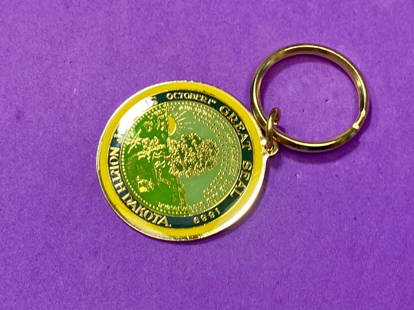The Great State Seal of North Dakota Souvenir Keychain - Key Ring Chain