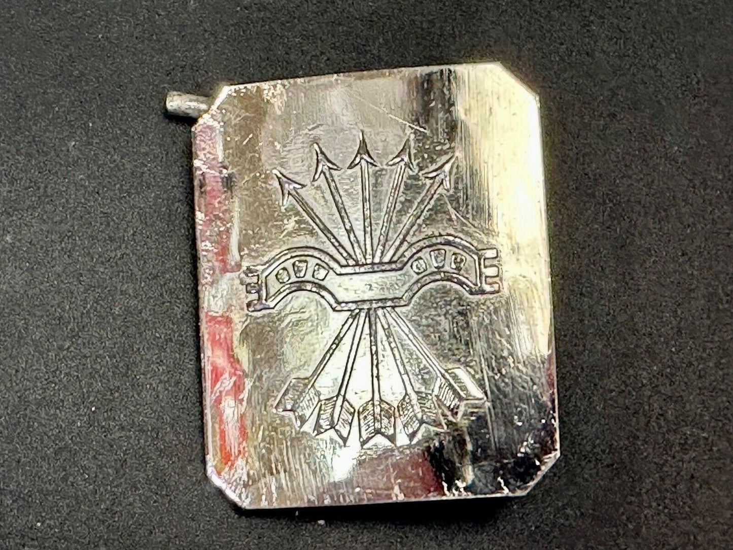 The 5 Arrows Hotel? Waddesdon Manor? England Family Embalm? Antique belt buckle