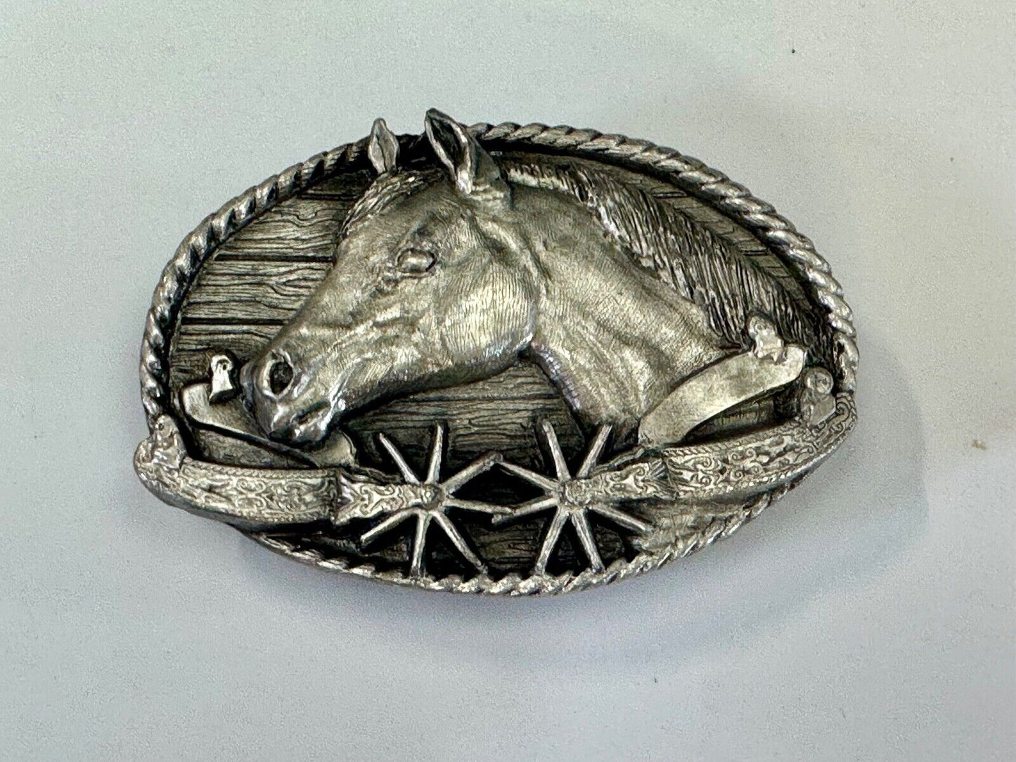 Vintage 1983 Cowboys Horse Lovers spurs siskiyou RARE belt buckle