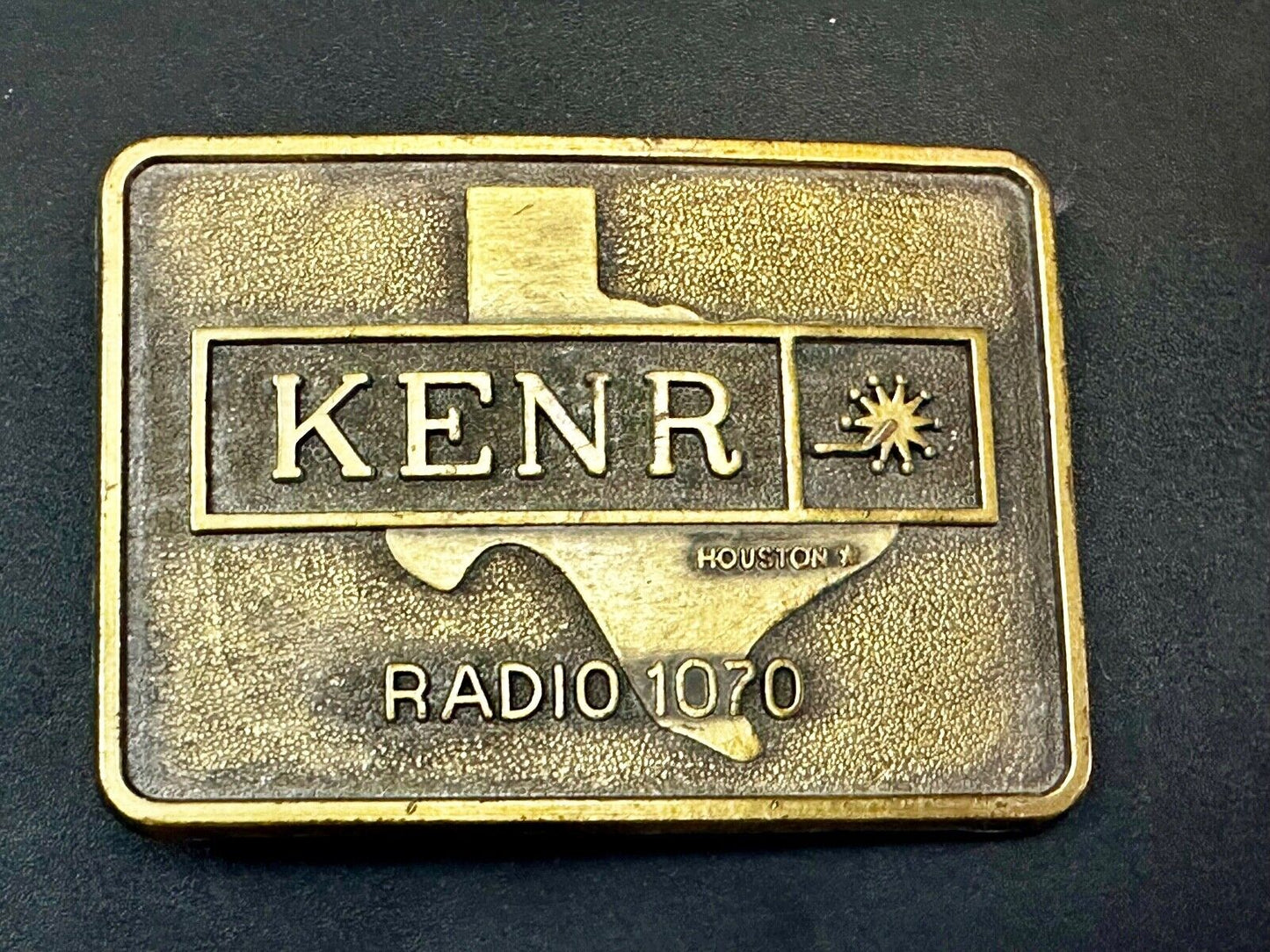 Texas KENR Houston Radio 1070 Vintage Promotional Mo Money Belt Buckle