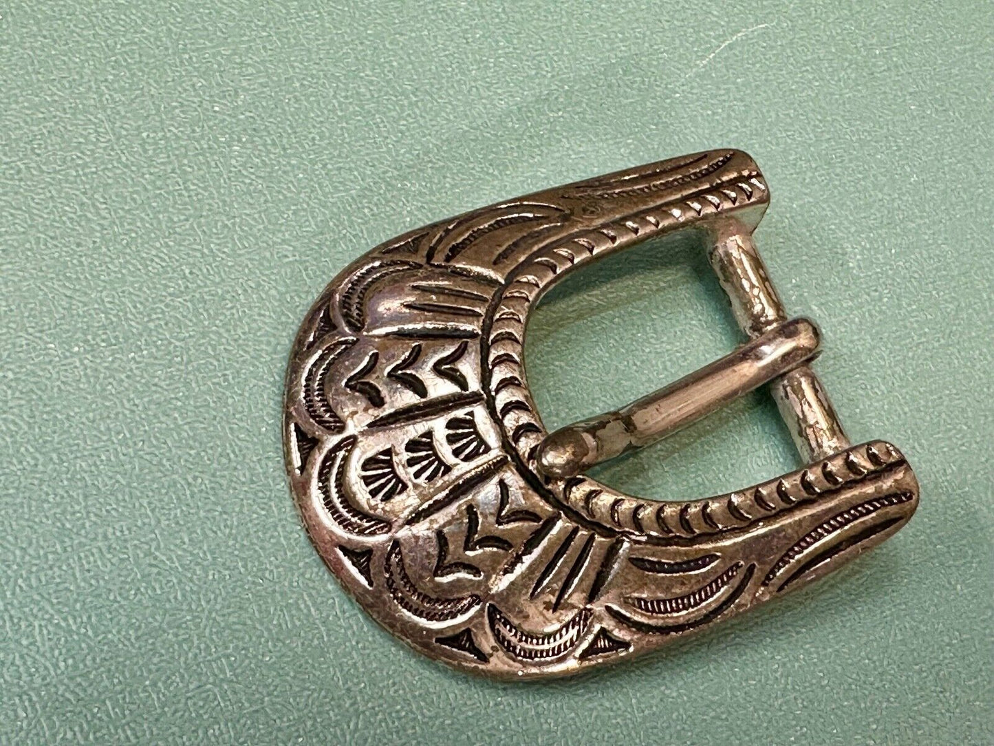 2" wide, silver tone ranger style Replacement Liz Claiborne belt buckle