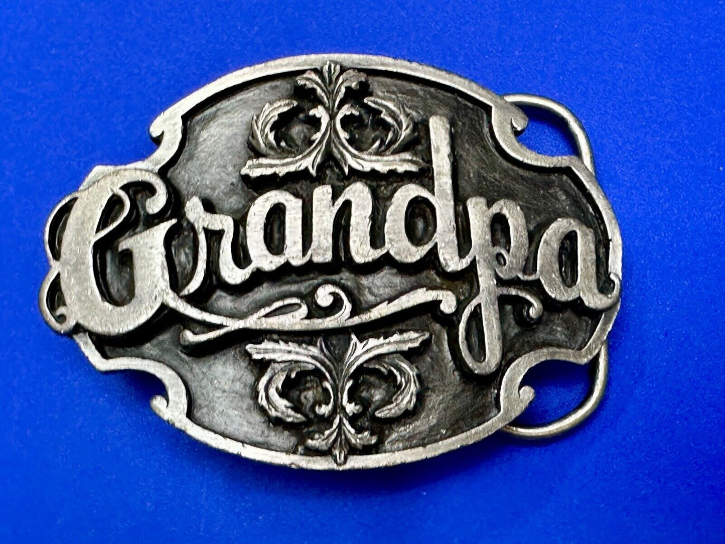 1988 Deep Cast Pewter " GRANDPA " Belt BUCKLE ~ # A-80 by Siskiyou Made in USA