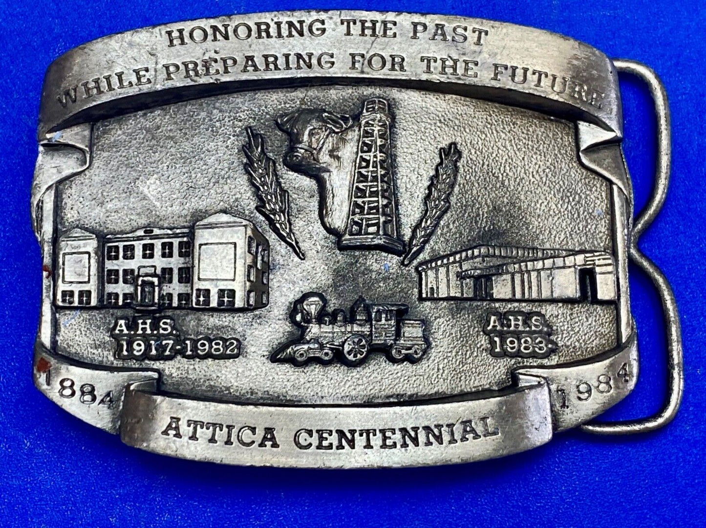 Vintage 1984 Attica Kansas KS Centennial OIL TRAIN SCHOOL HOUSE belt buckle