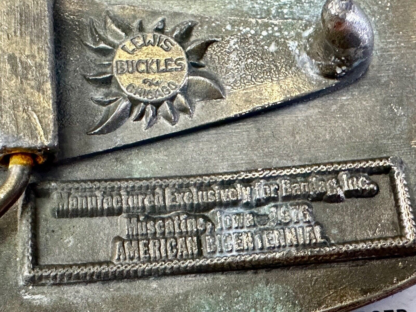 Bandog 200 years on wheels Semi Wagon Bicentennial belt buckle by Lewis Buckles