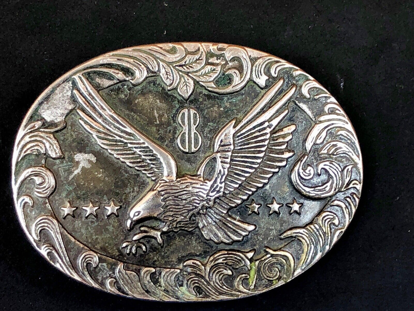 Vintage belt buckle of Flying Diving Hunting Eagle, Bird, Grouse, Stars