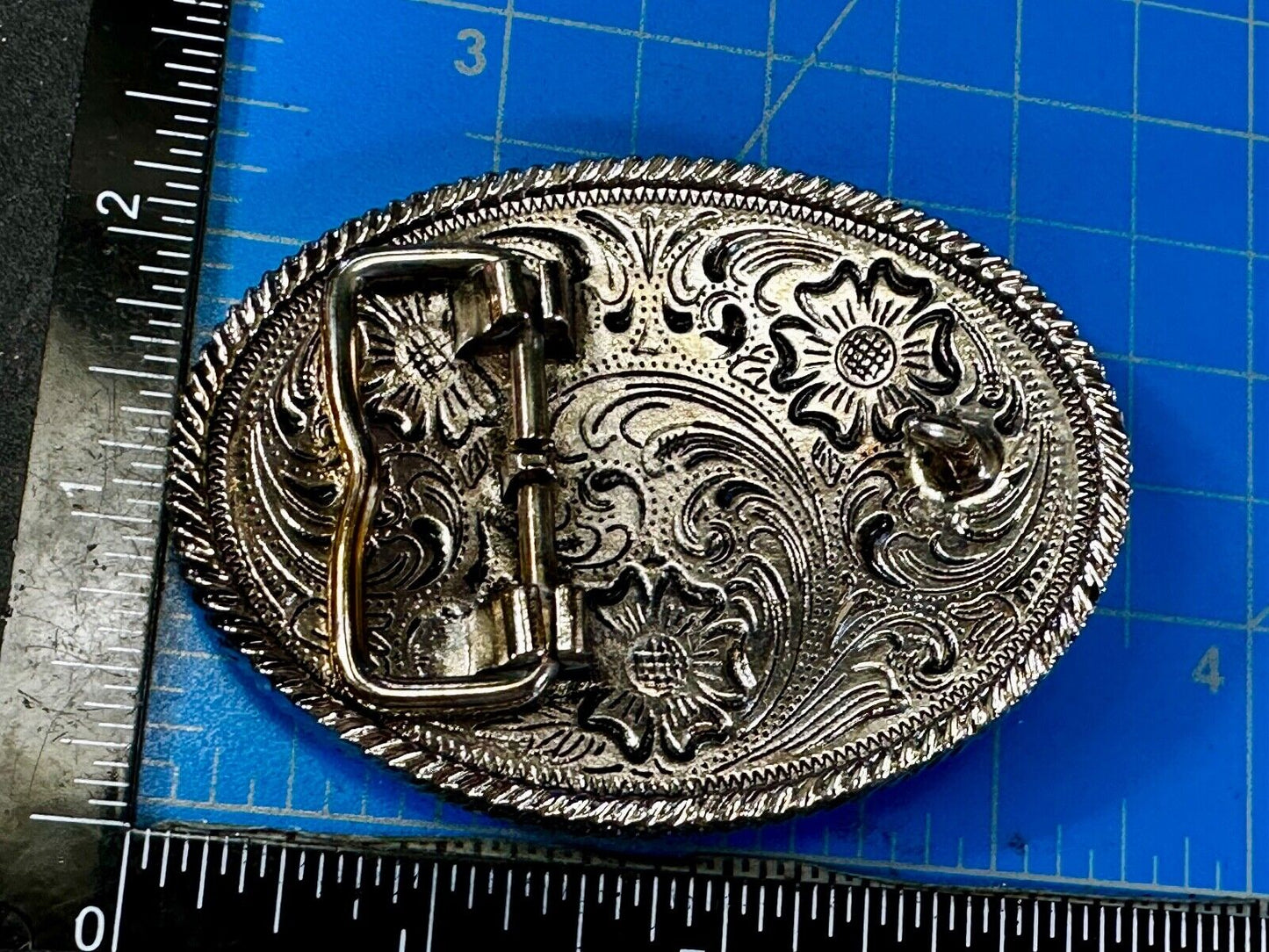 Texas Longhorn Steer Bull Ornate Two-Tone Vintage Oval Belt Buckle