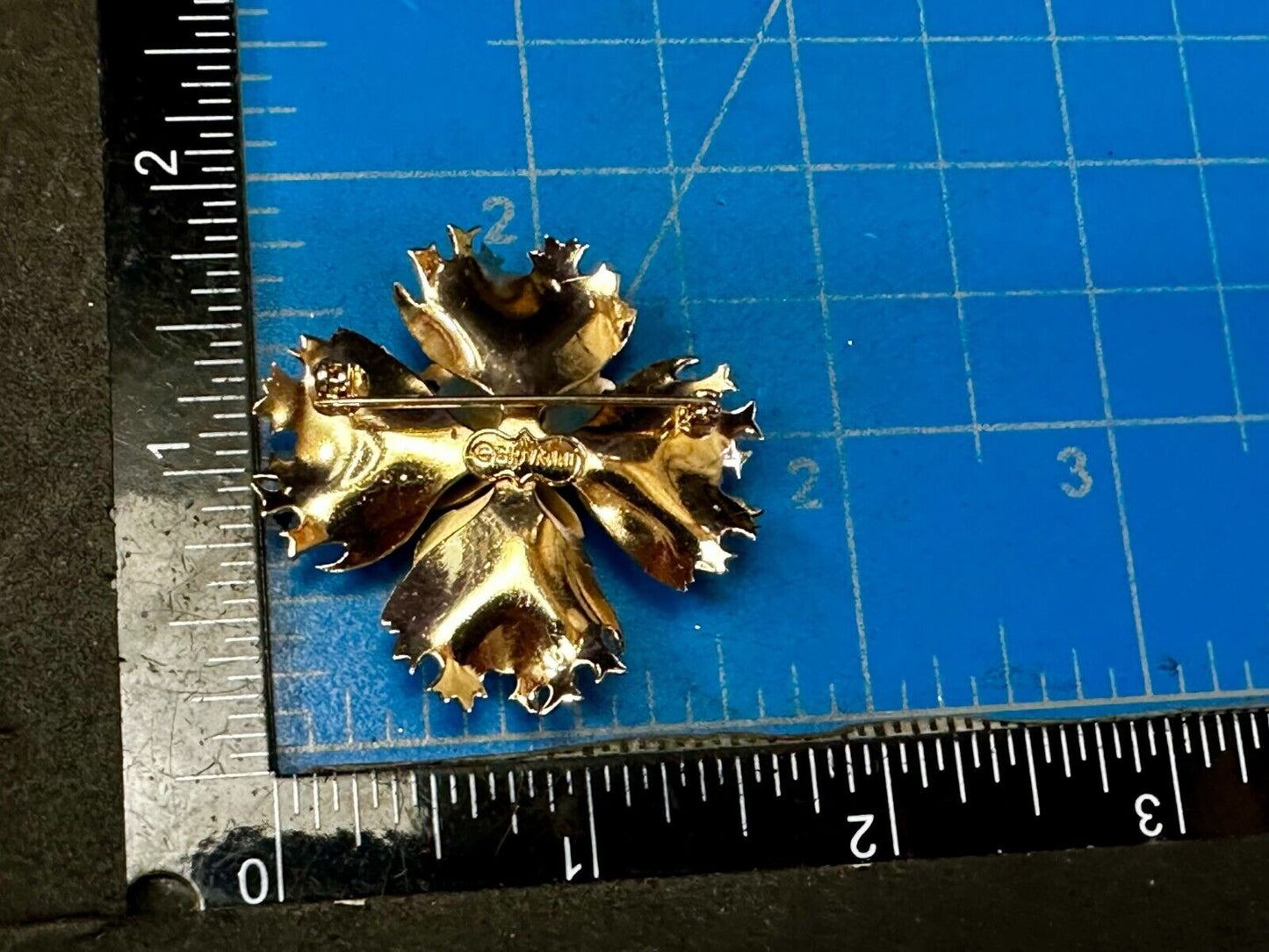 Beautiful Carnation Flower Cutout Gold Tone Brooch Pin Signed by Giovanni