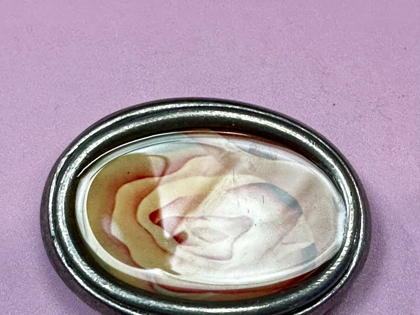 Beautiful Flower Rose Picture on Vintage Oval Women Belt Buckle by KBD