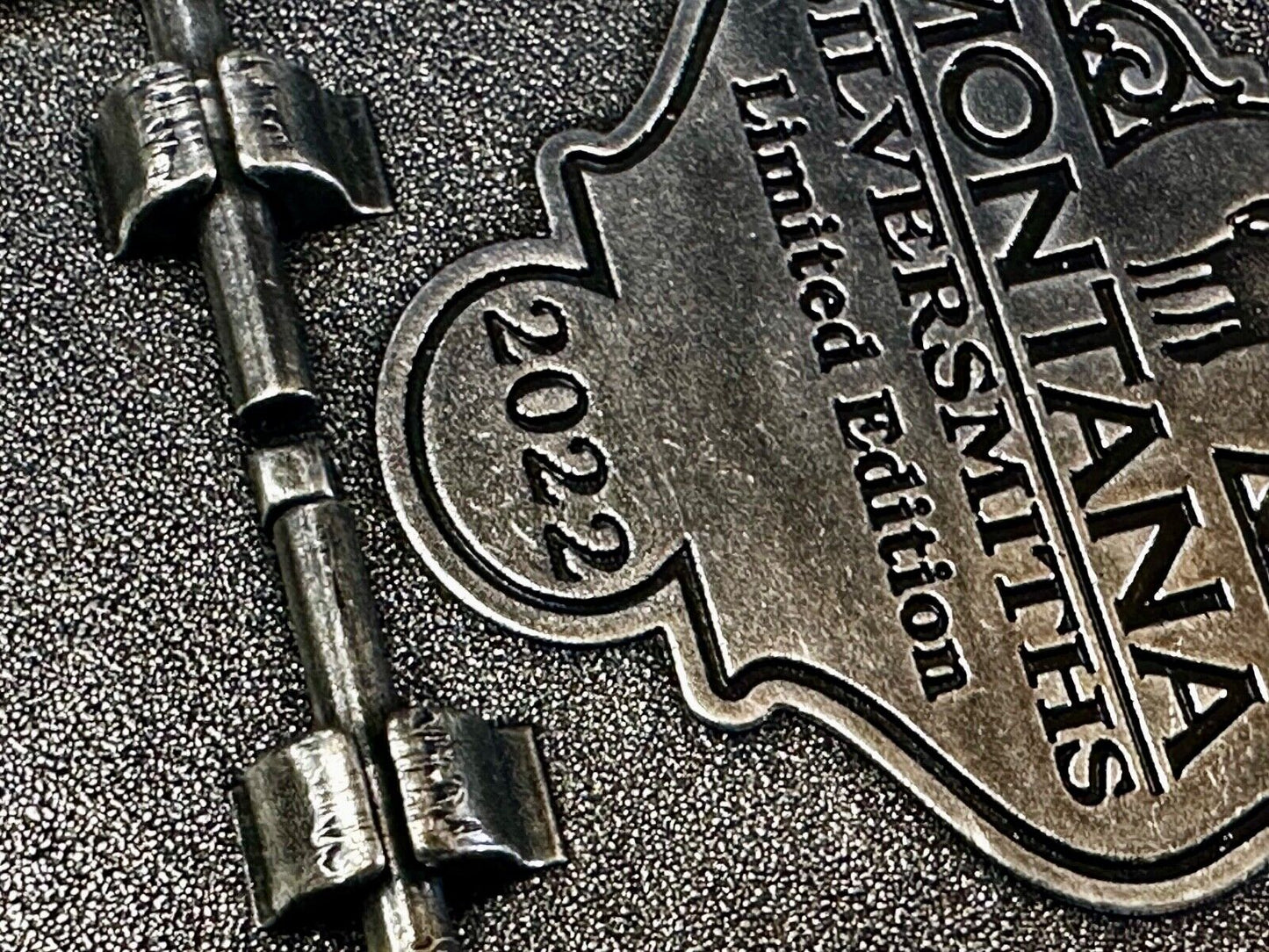 2022 Pendleton Whisky Let'er Buck Montana Silversmith Rodeo Cowboys Belt Buckle