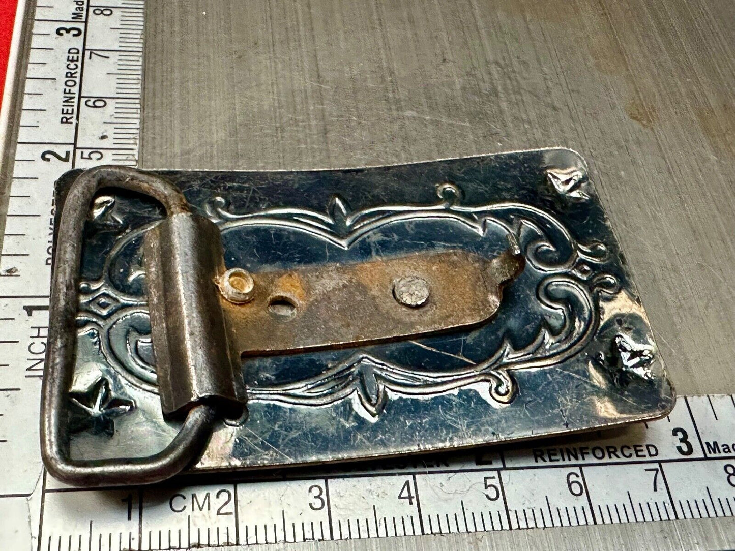 Vintage Covered Wagon Ornate belt buckle to restore