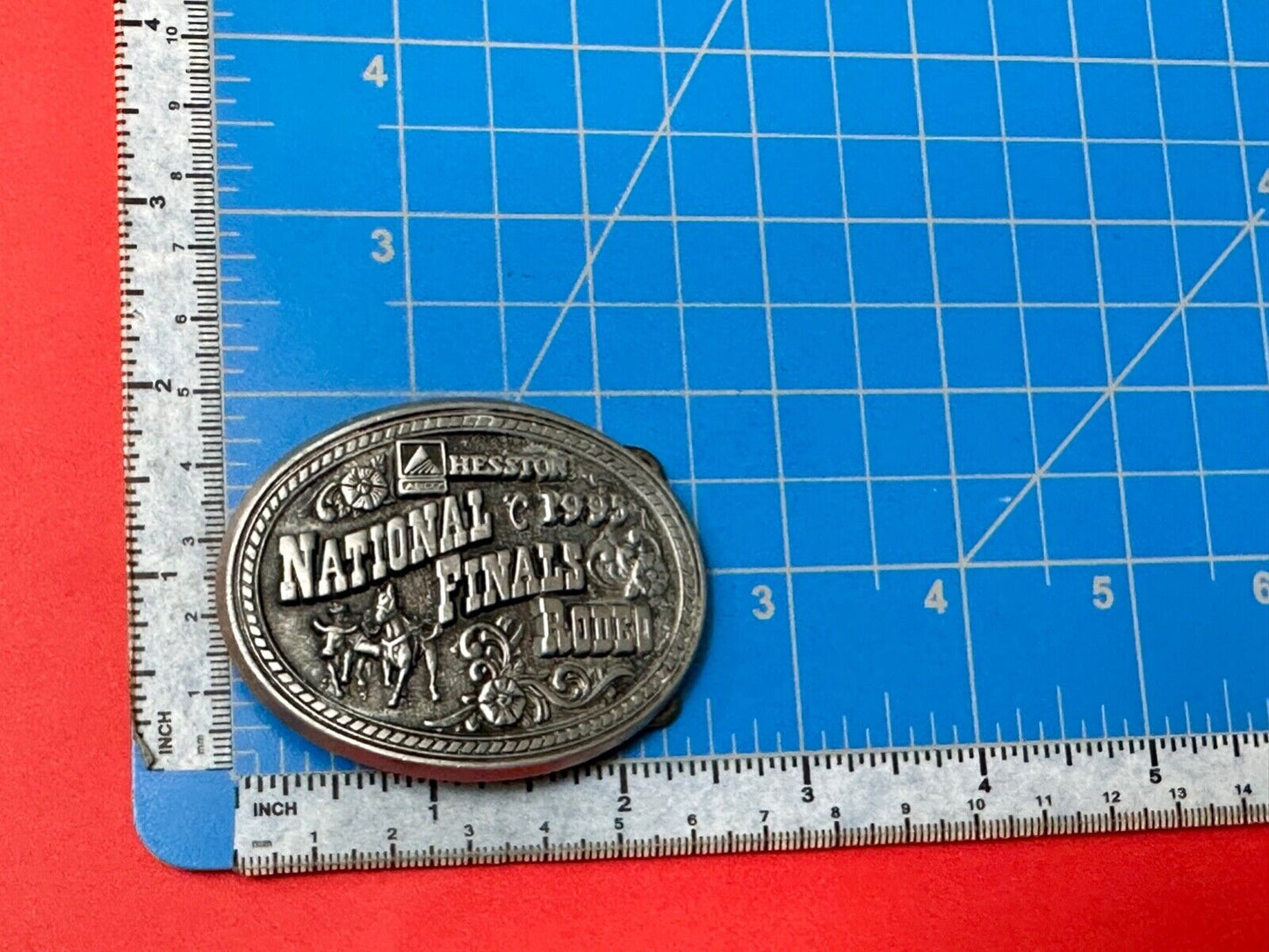 1995 Youth sz NFR National Finals Rodeo Award Design Medals Hesston belt buckle