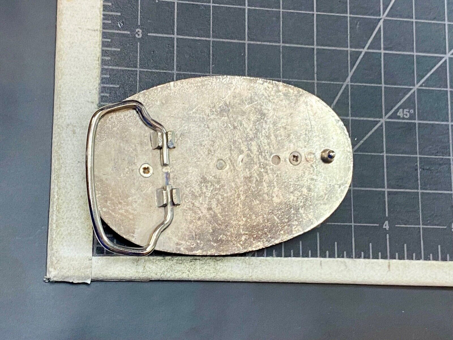 Vintage 1984 Abe Abraham Lincoln Coin centerpiece on collectors belt buckle