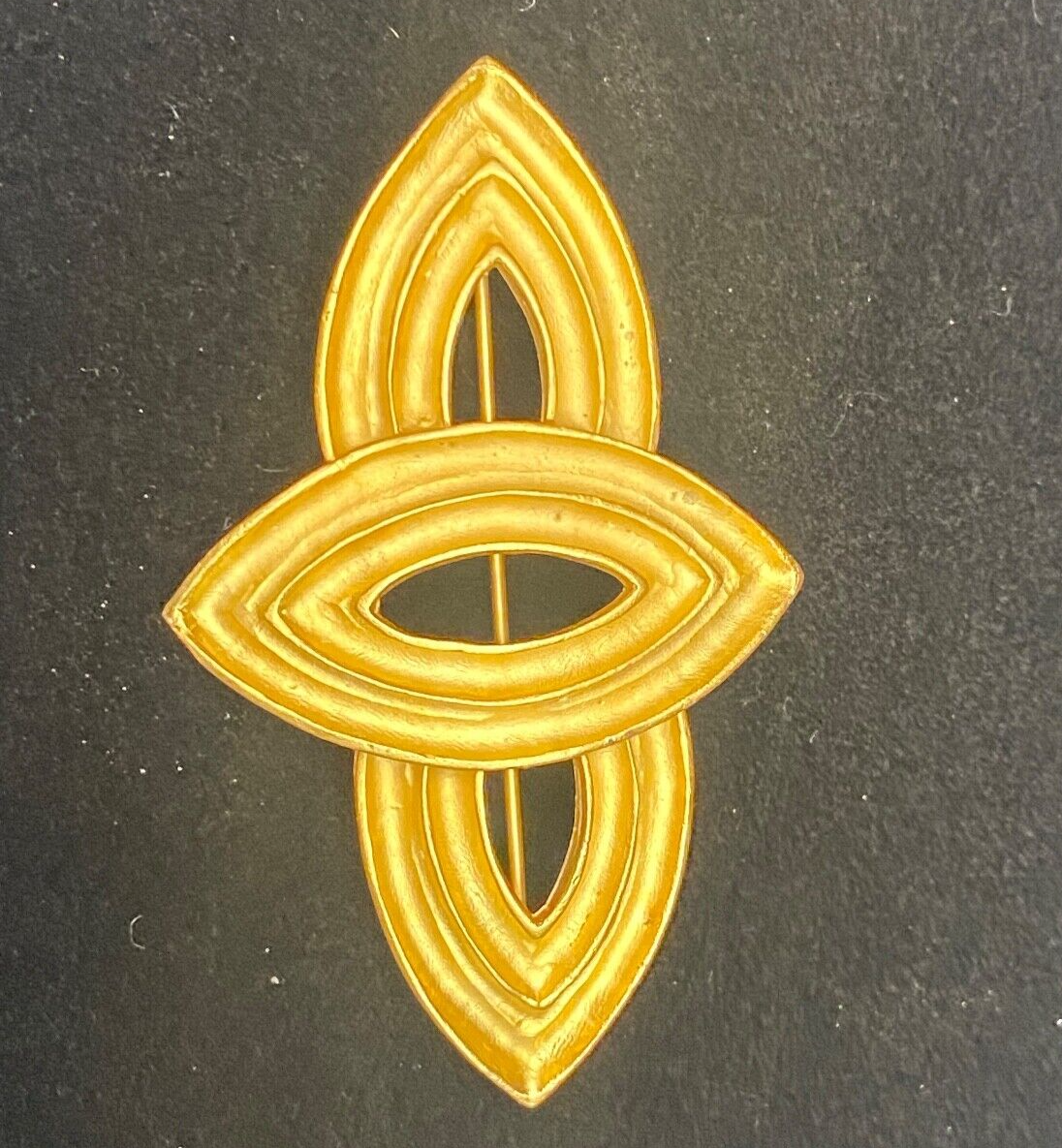 Unique Abstract Gold Tone Brooch Pin - See Hallmark / Makers Mark!