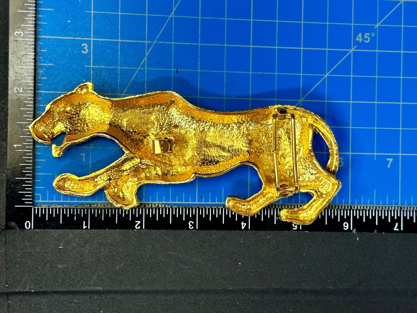 Badger? Leopard - Vintage Animal 6" Wide Gold Tone Vintage Belt Buckle