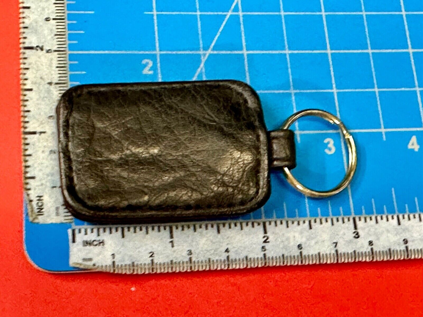 Bentley TR Soft Leather Fob Car Key Chain Ring Car Dealership Dealers Keychain