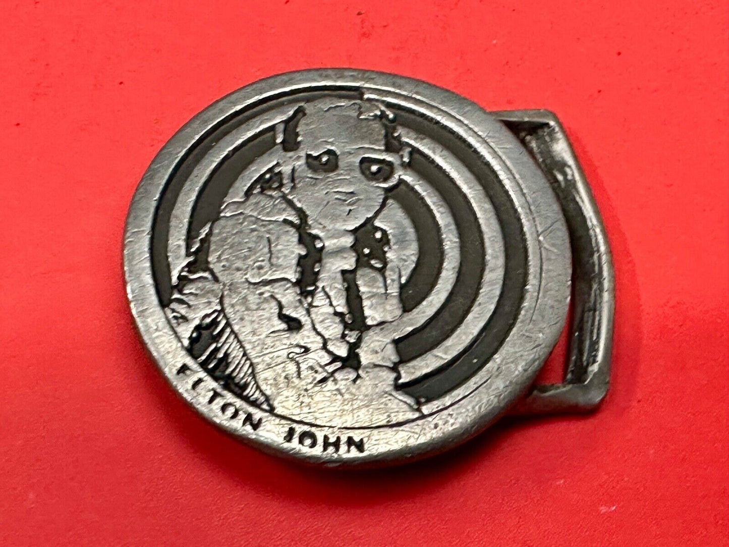 ***ELTON JOHN*** MUSIC SOUVENIR 1970's VINTAGE COMMEMORATIVE BELT BUCKLE