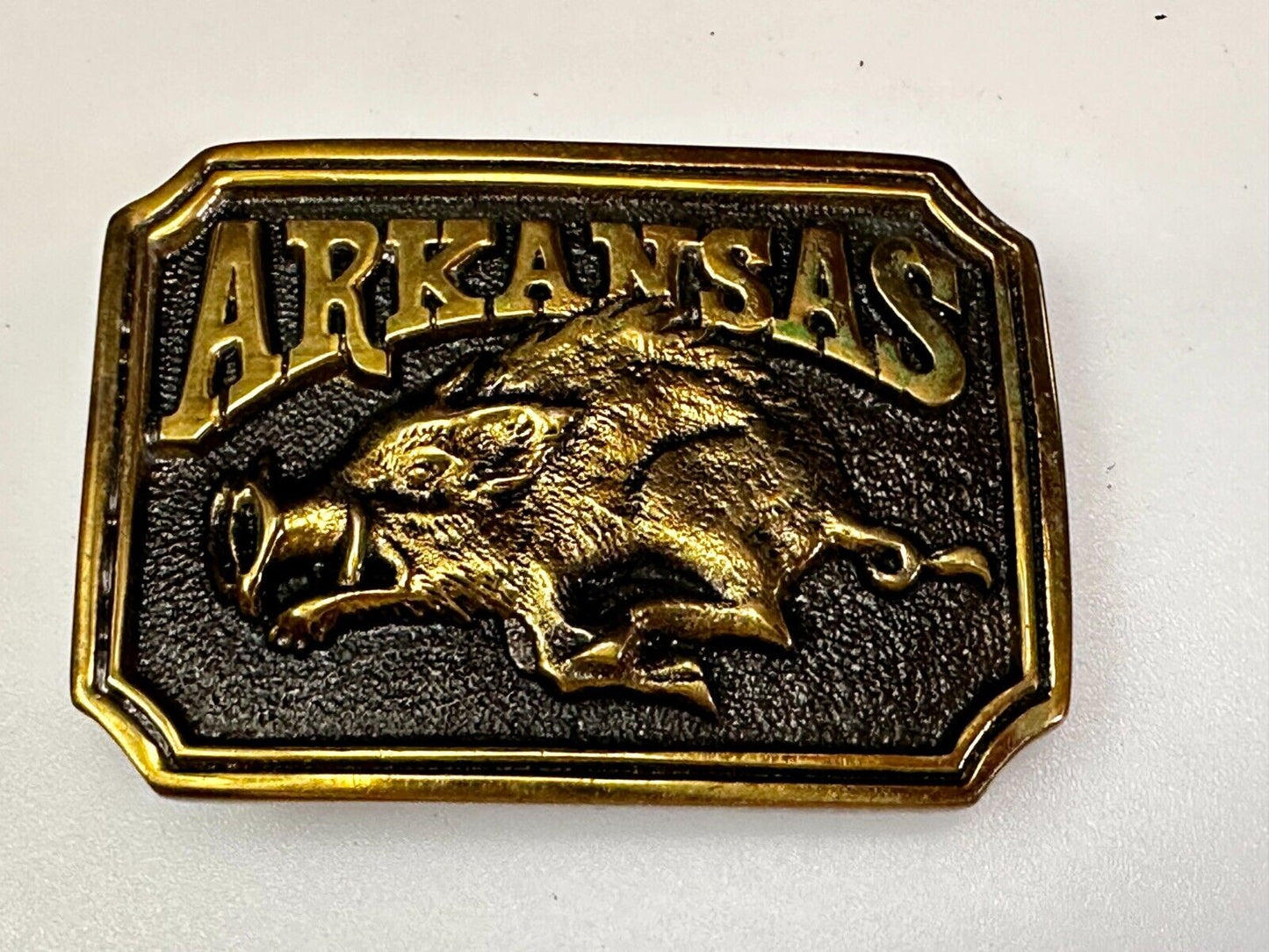 ARKANSAS RAZORBACK Solid Brass Vintage 1977 Belt Buckle Heritage Mint LTD