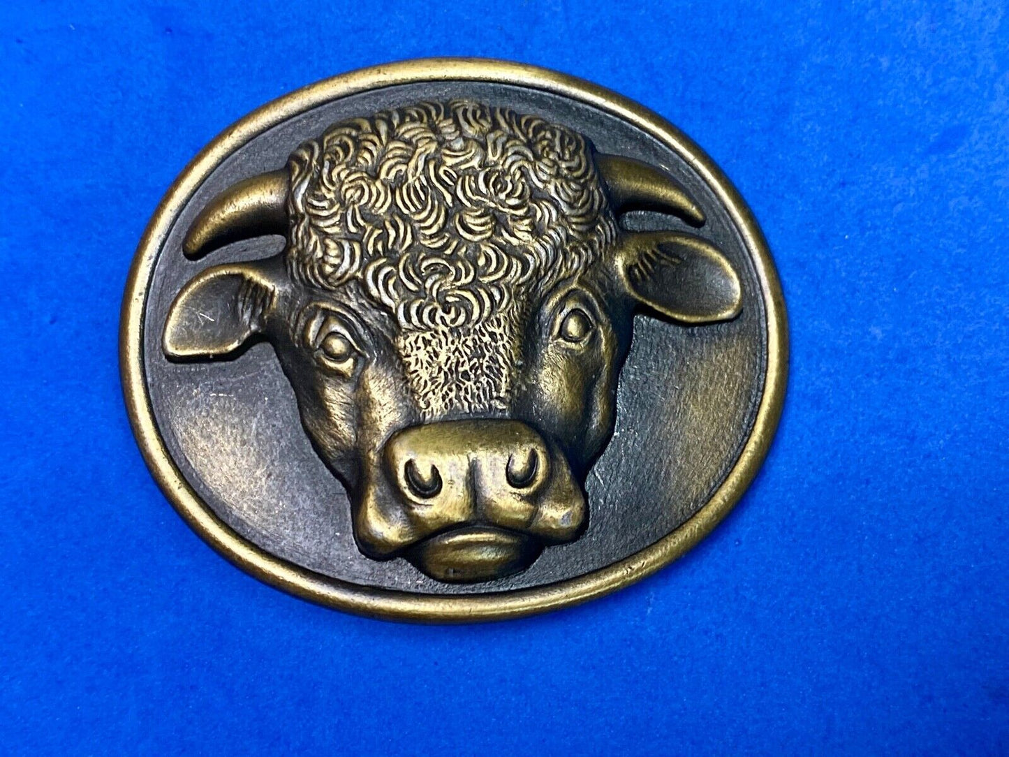 Big Beautiful Cow Head Western Collectable Belt Buckle From Myers-Suzio Signed W