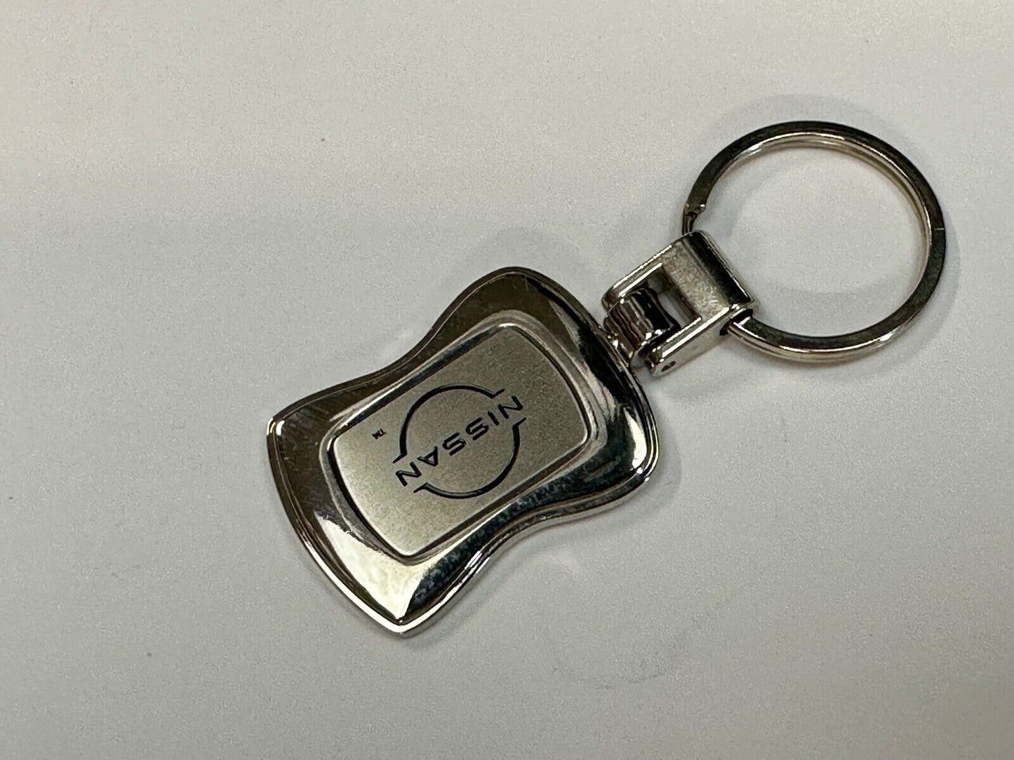 Sutherlin Nissan of Florida car truck dealers logo emblem Keychain - Key Ring