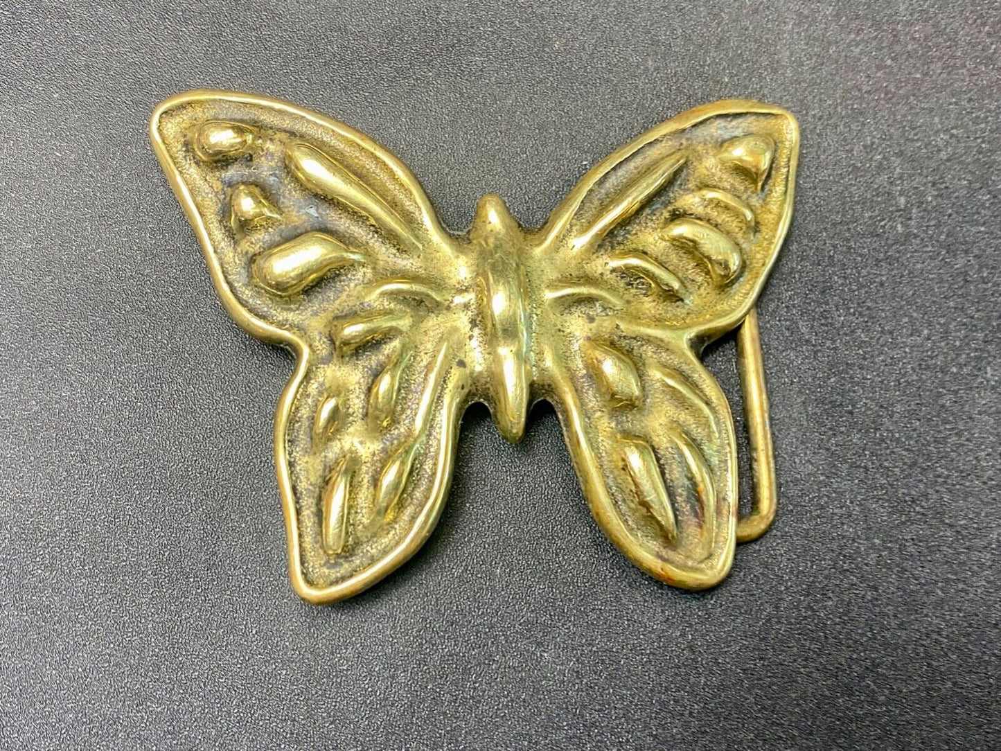 Beautiful Hippy Hobo style solid brass cut out ornate belt buckle