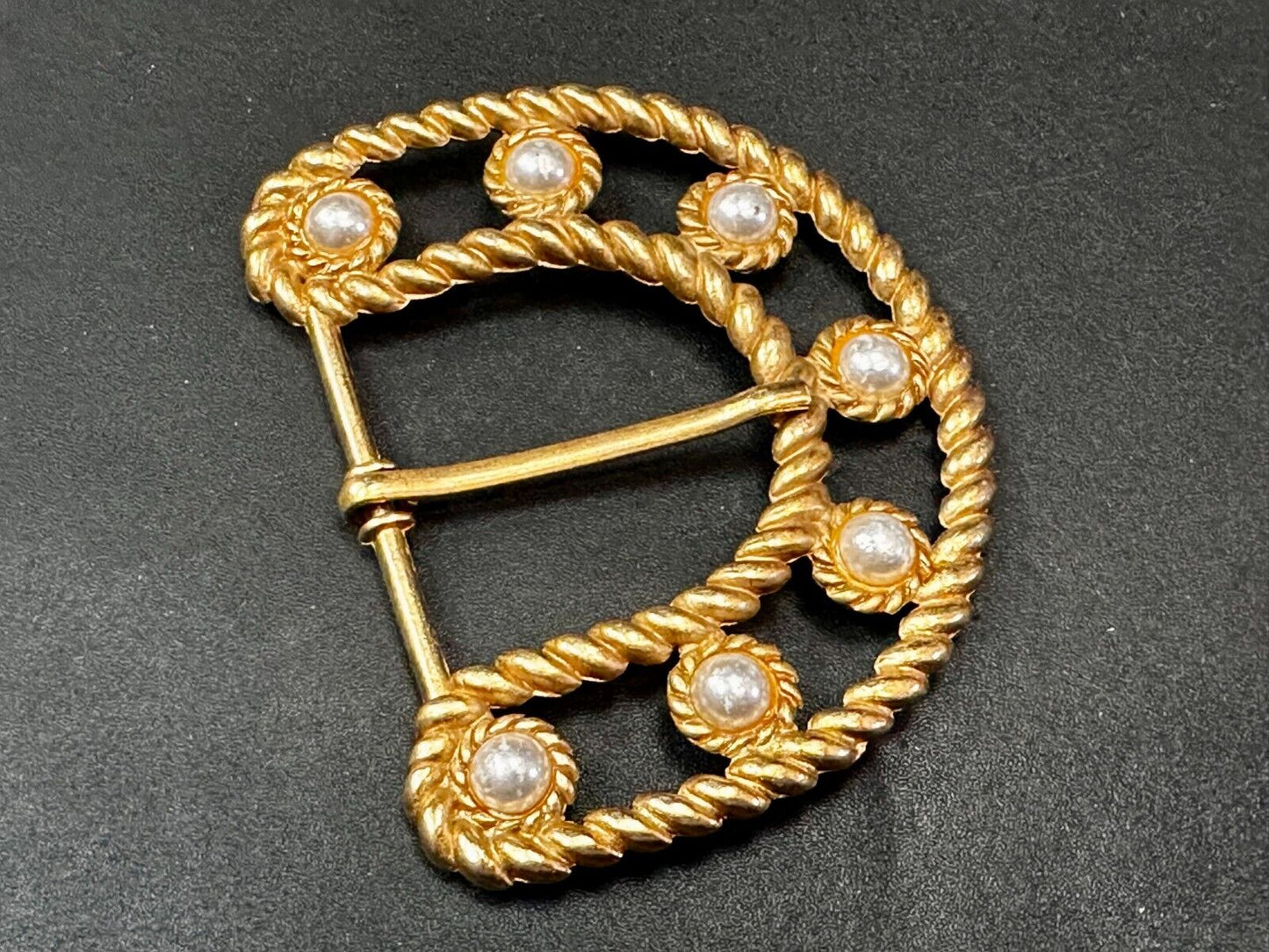 Beautiful Faux Pearl Openwork Rope Border Gold Tone Replacement Belt Buckle
