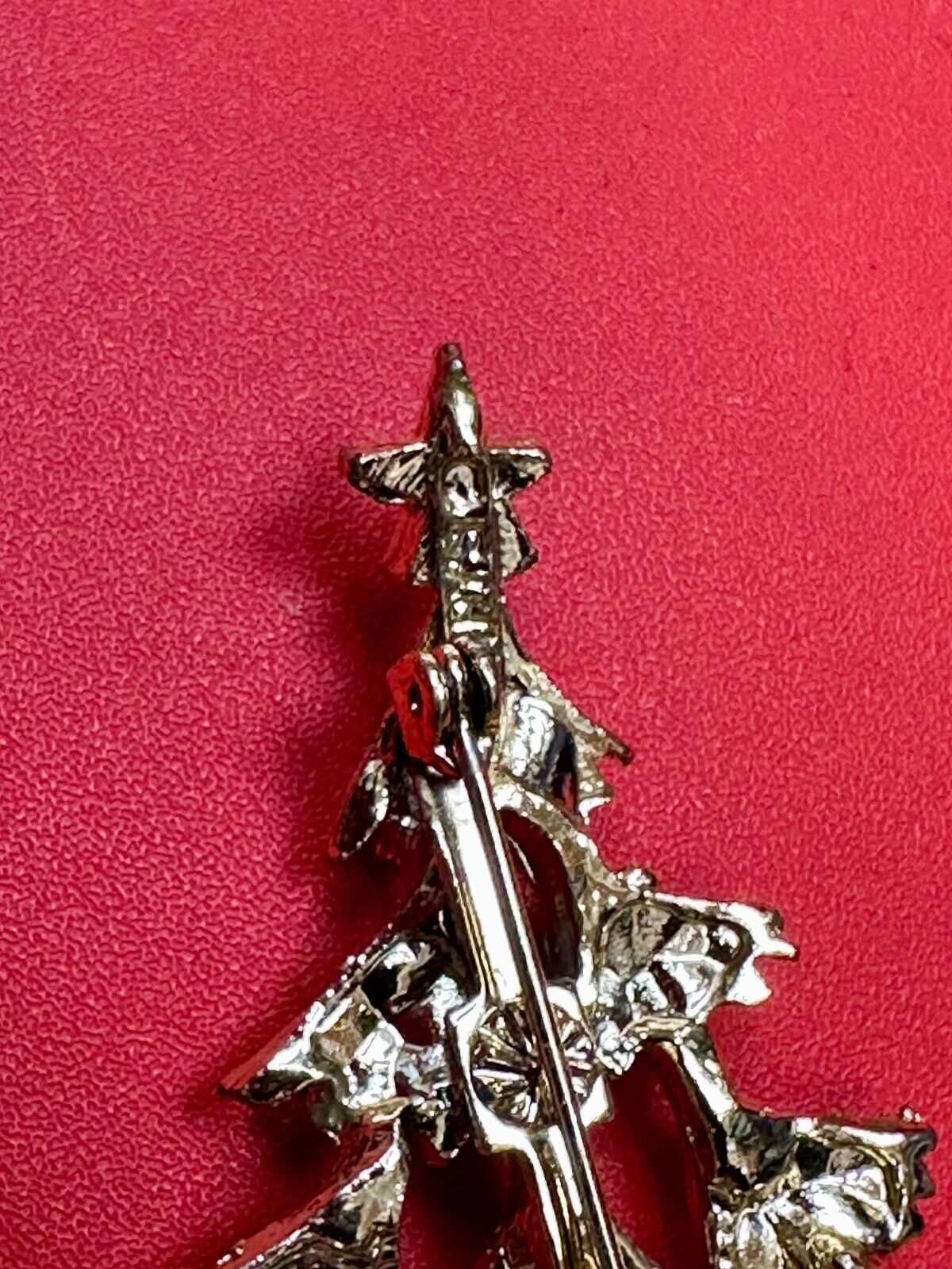 Vintage Christmas Tree & Ornaments Gold Tone Red Green Holiday Brooch Pin