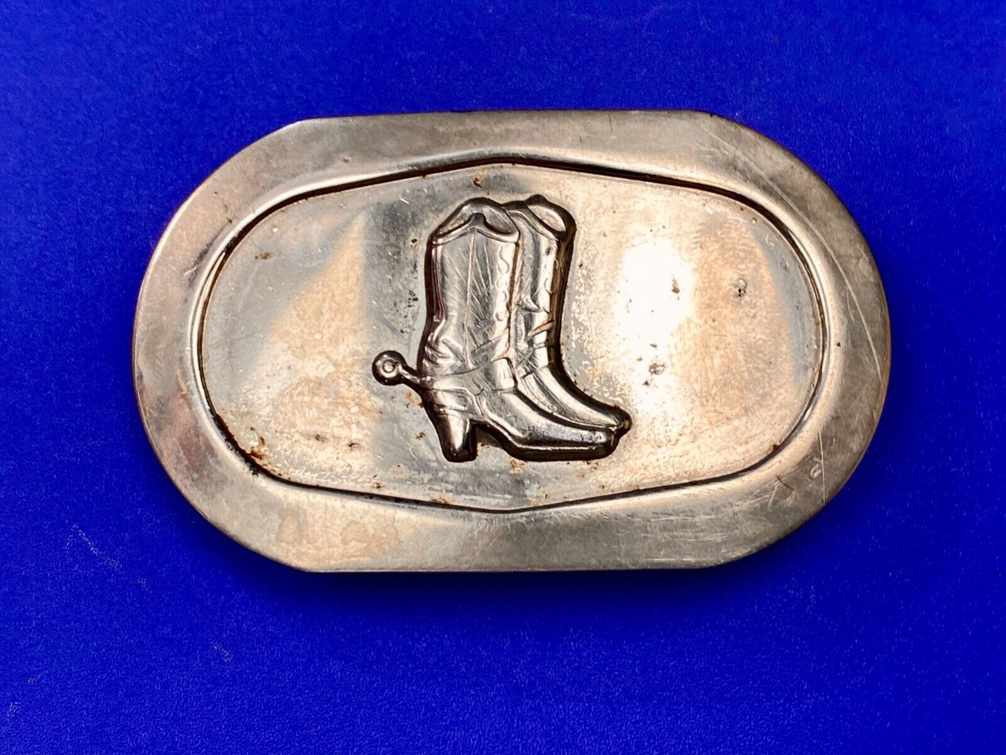 Vintage Cowboy boots with spurs - pre loved oval plated belt buckle