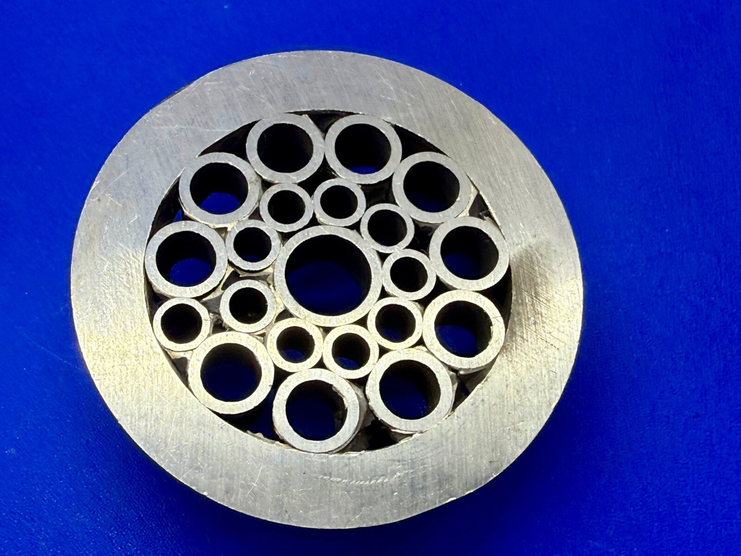 Artisan Welder Art Abstract Open Work Circles Round Silver Color Belt Buckle