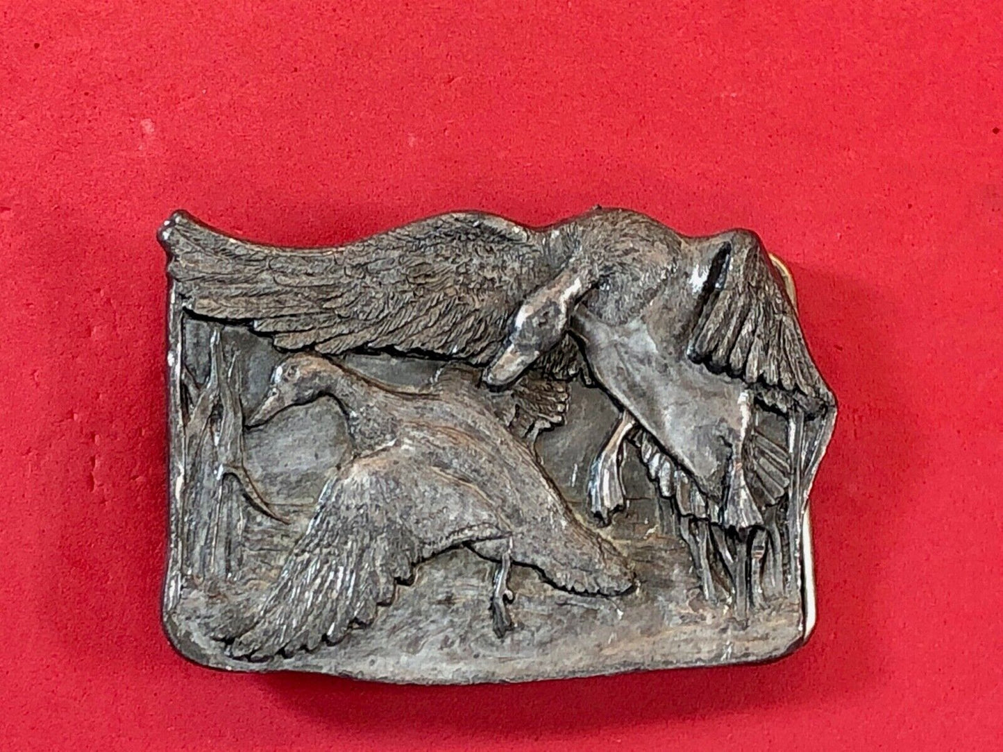 Vintage 1977 Bergamot Flying Ducks Hunting Waterfowl Belt Buckle Z-144 RARE!