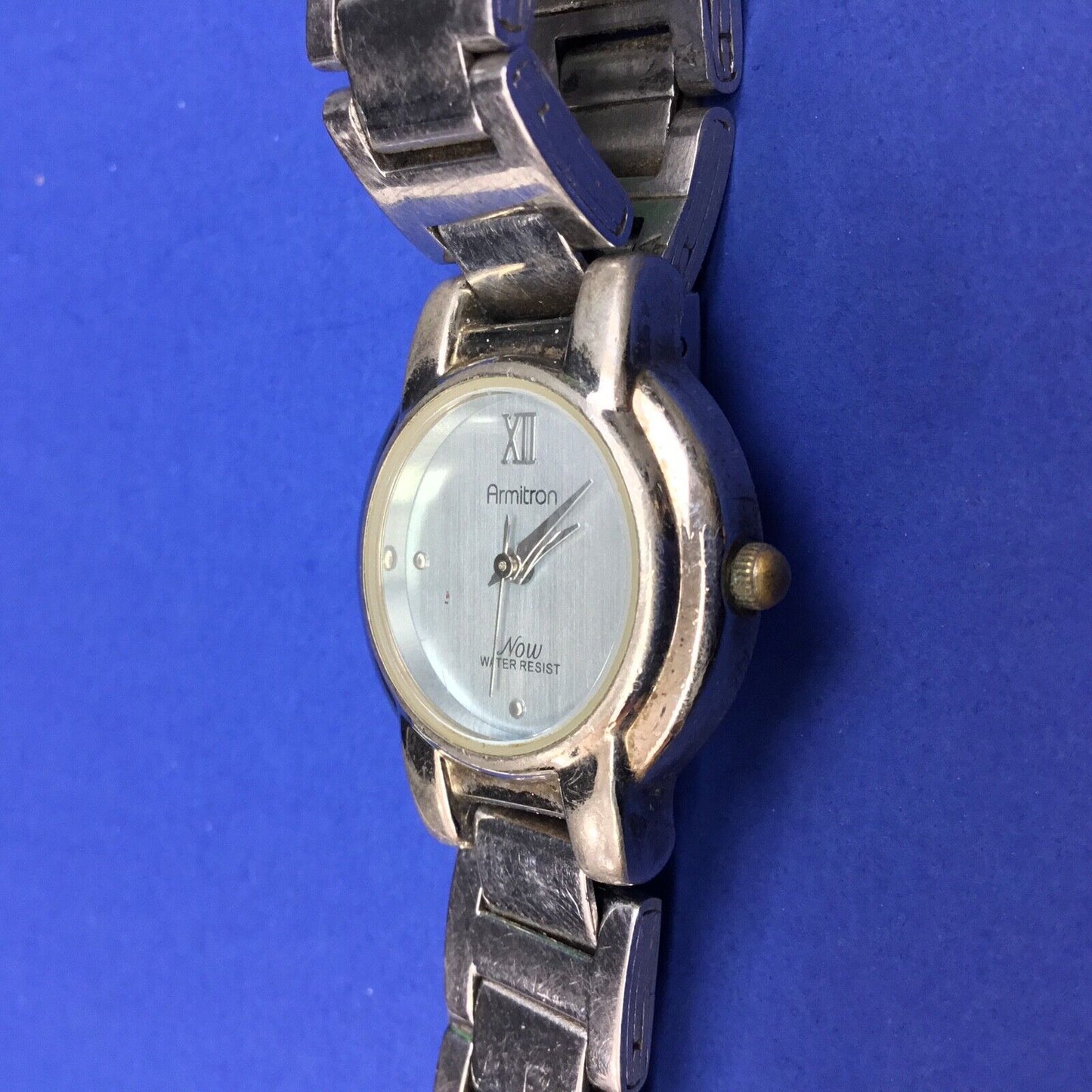 Armitron NOW Silver tone Comes Ladies Round Dress Watch - Working Well