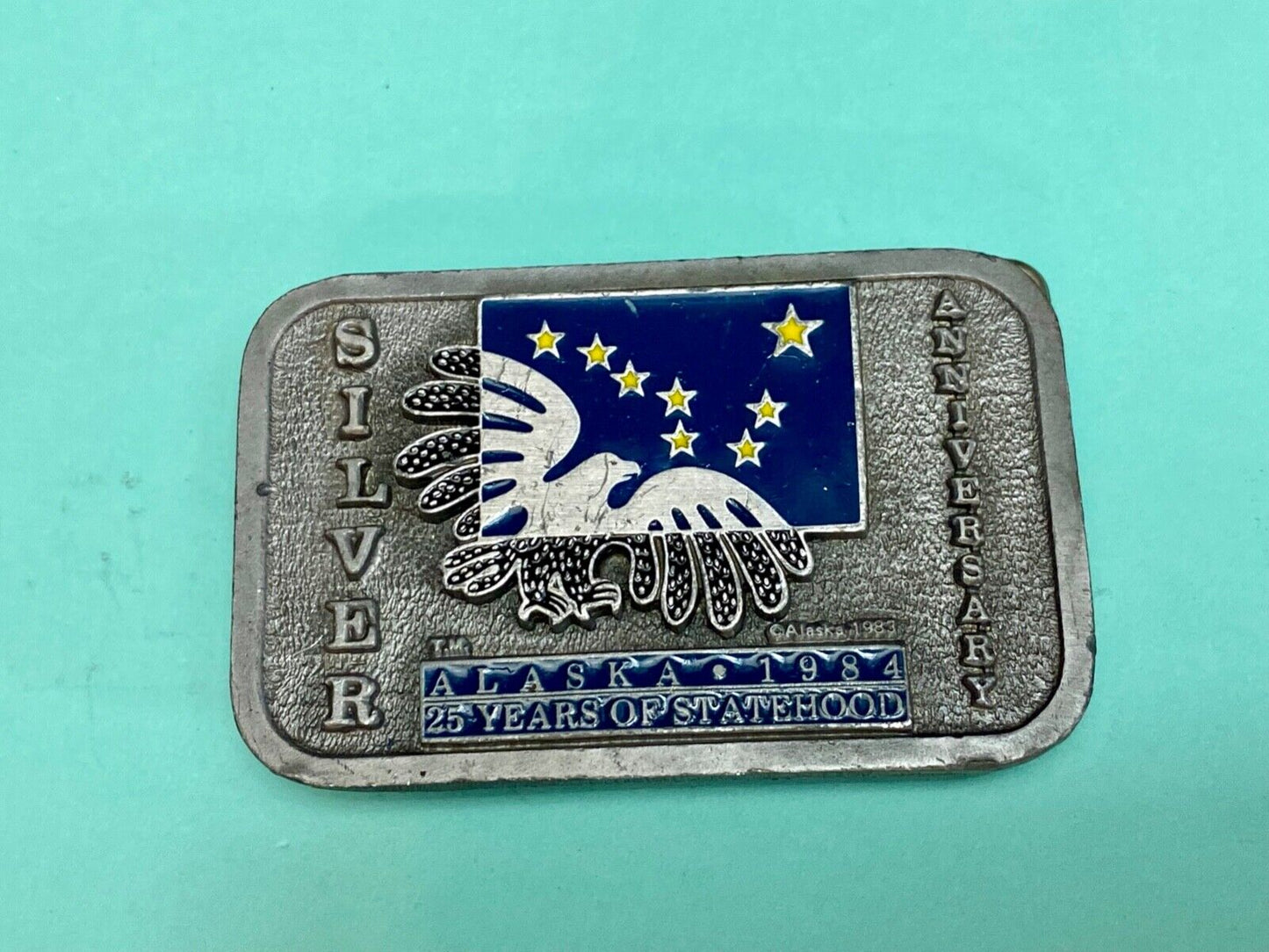 The great state of Alaska - Silver 25 year Anniversary belt buckle by Frontier