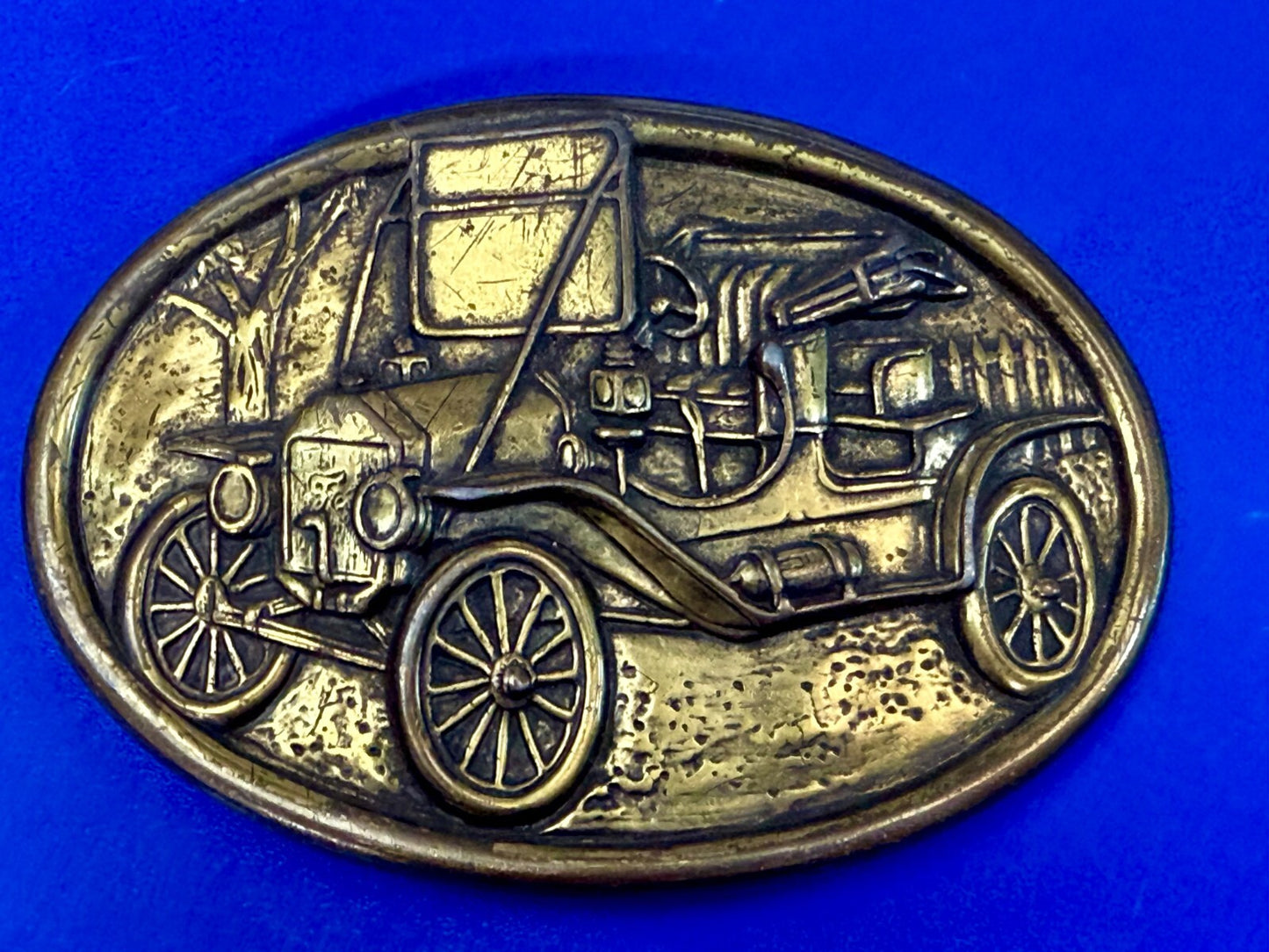 Vintage Avon Collectible Ford Model T Car Collectors Brass Tone Belt Buckle