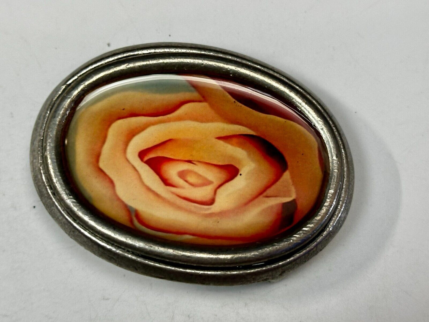 Beautiful Flower Rose Picture on Vintage Oval Women Belt Buckle by KBD