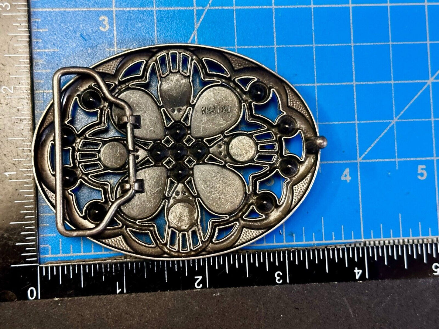 Beautiful Floral Design Silver Tone Metal W/ Rhinestones See Through Belt Buckle