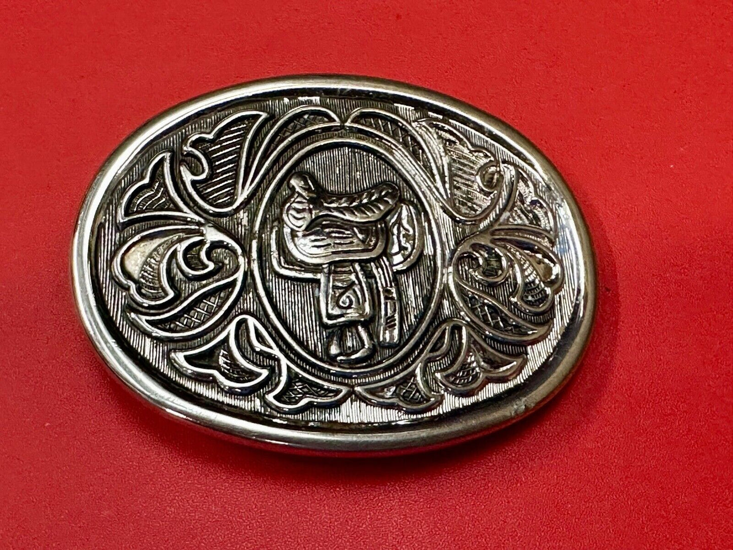 AVON Oval Ornate Vintage Belt Buckle Western Design w/Horse Saddle Silver Tone