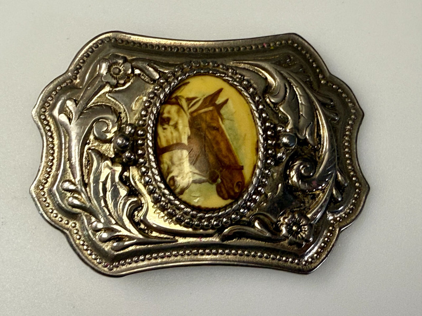 Beautiful Two Horse Head Picture Cabochon Centerpiece Western Ornate Belt Buckle