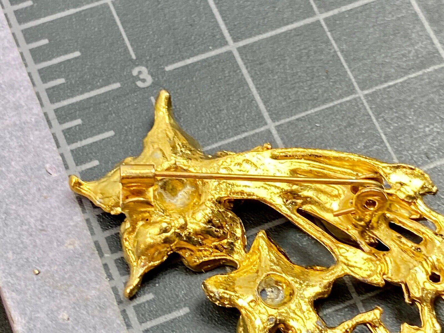 Vintage Brooch Pin WWJD What Would Jesus Do Flowers Gold Tone