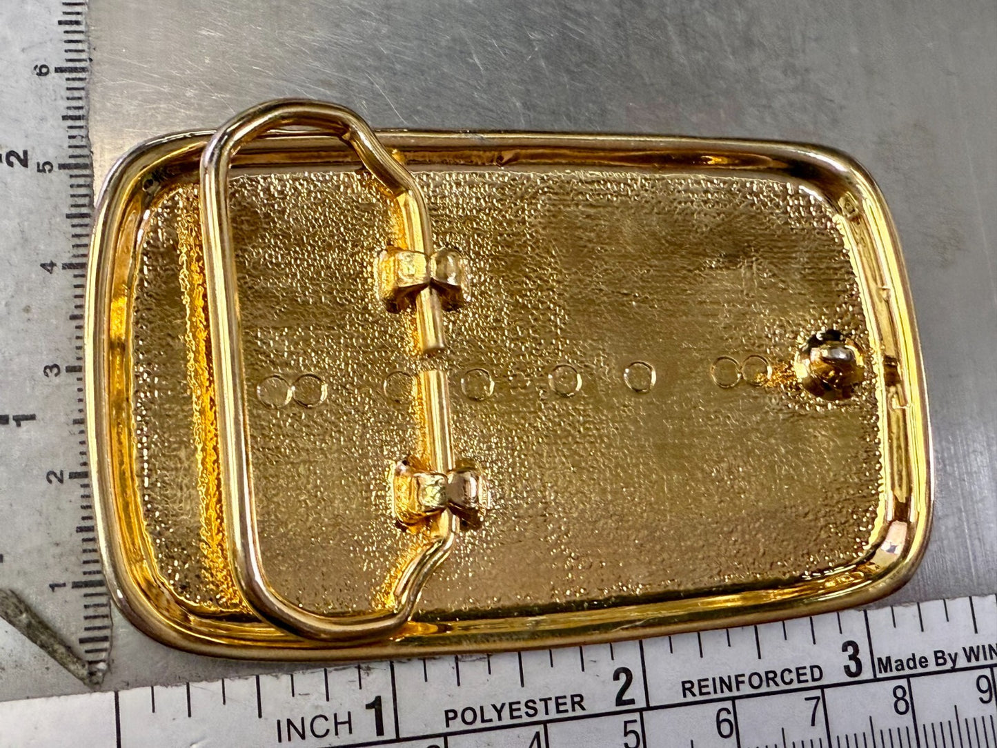 Basket Weave Mesh Pattern on Gold Color Western Style Belt Buckle