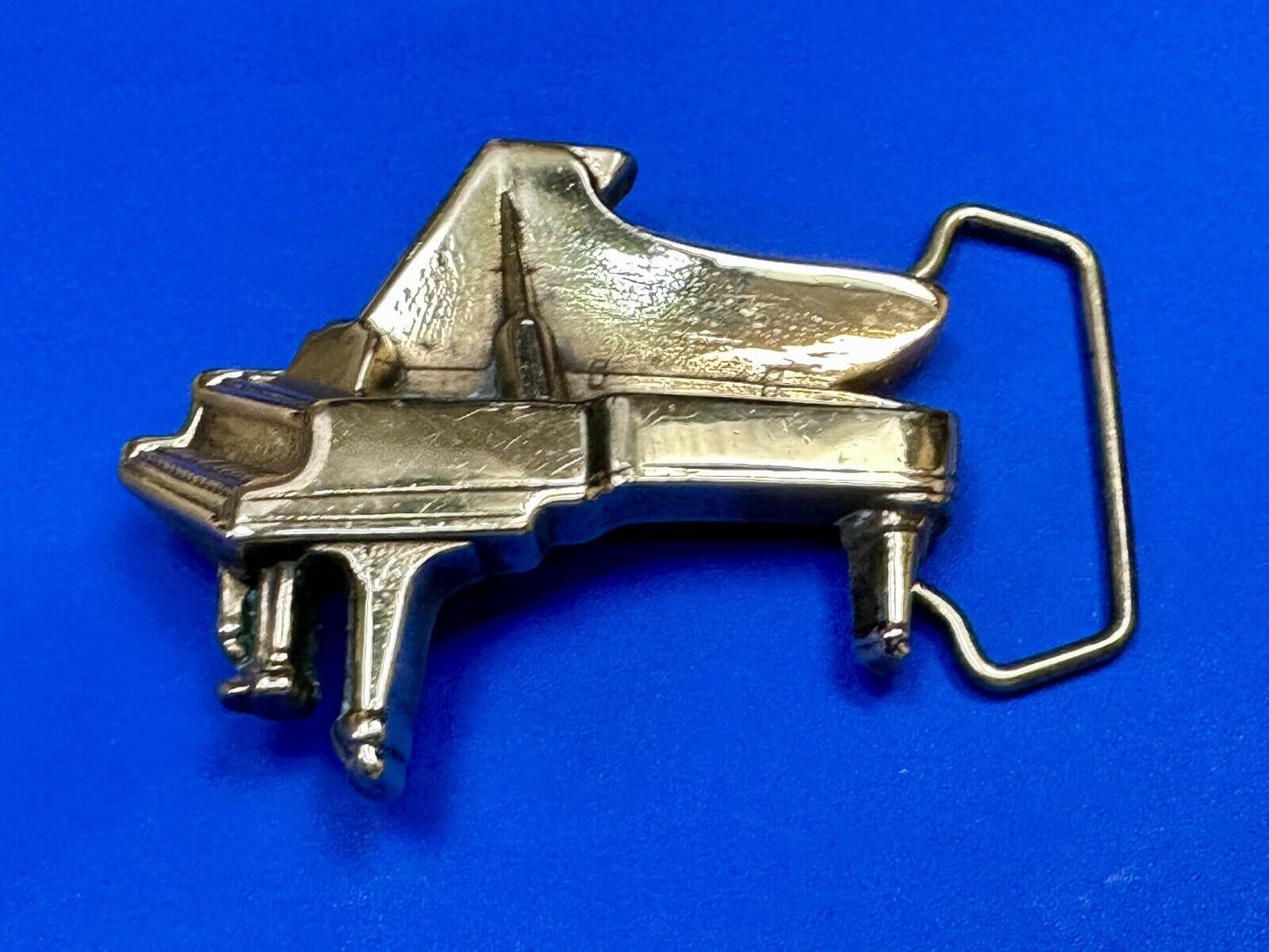 Beautiful Baby Grand Piano 1978 Baron Buckles Solid Brass belt buckle