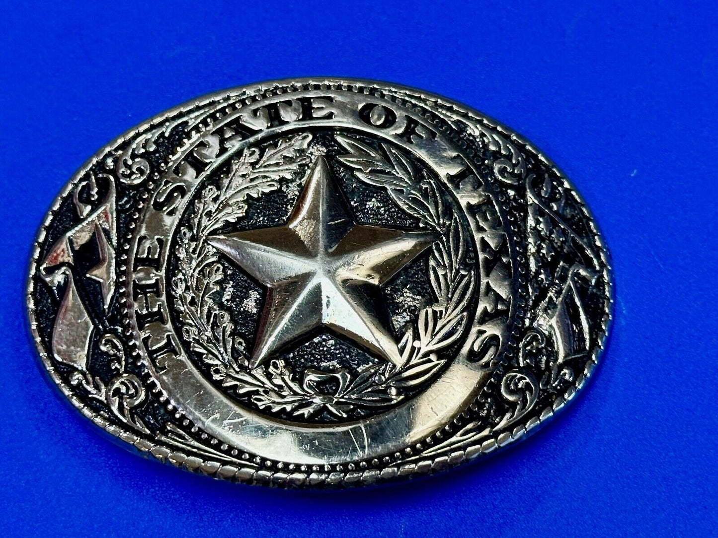 The great state of TEXAS - Tx Star Flag - Silver tone vintage belt buckle