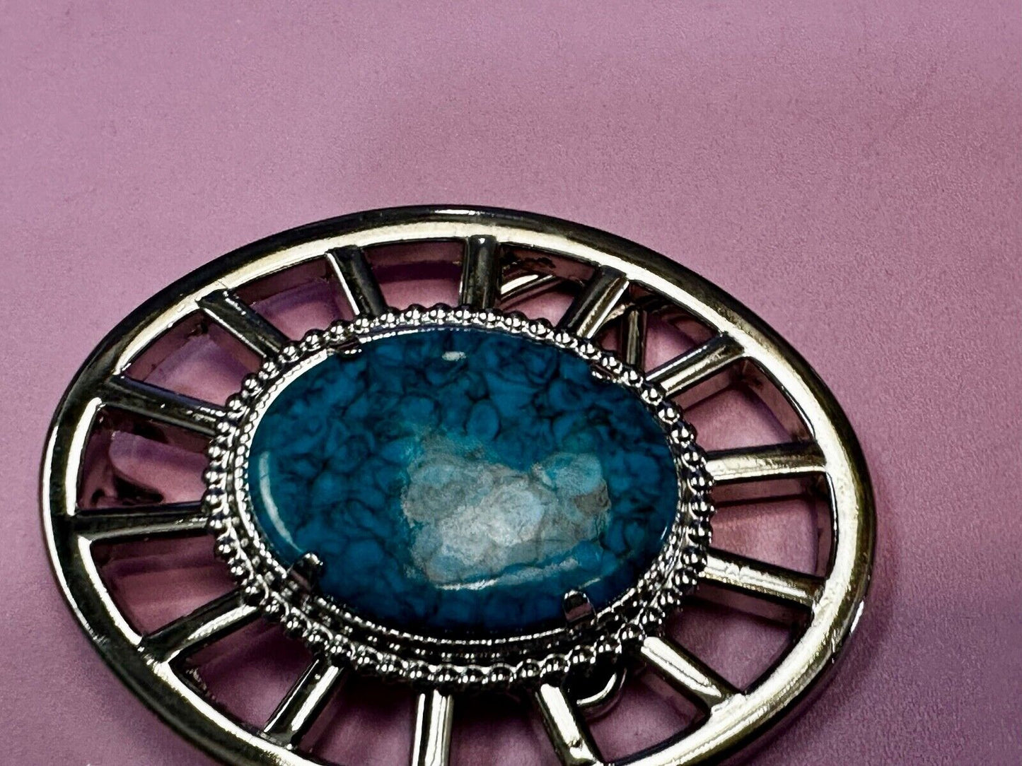 Synthetic Turquoise in unique see through silver tone round Belt Buckle