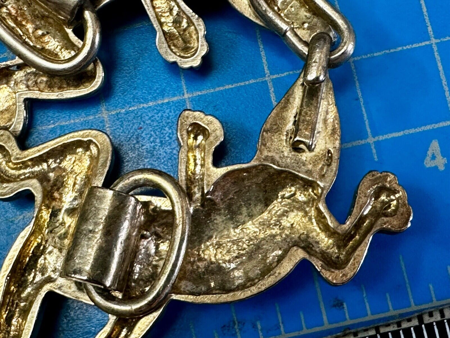 Alligators Crocodiles multi segmented gold tone large Vintage Belt Buckle Loops