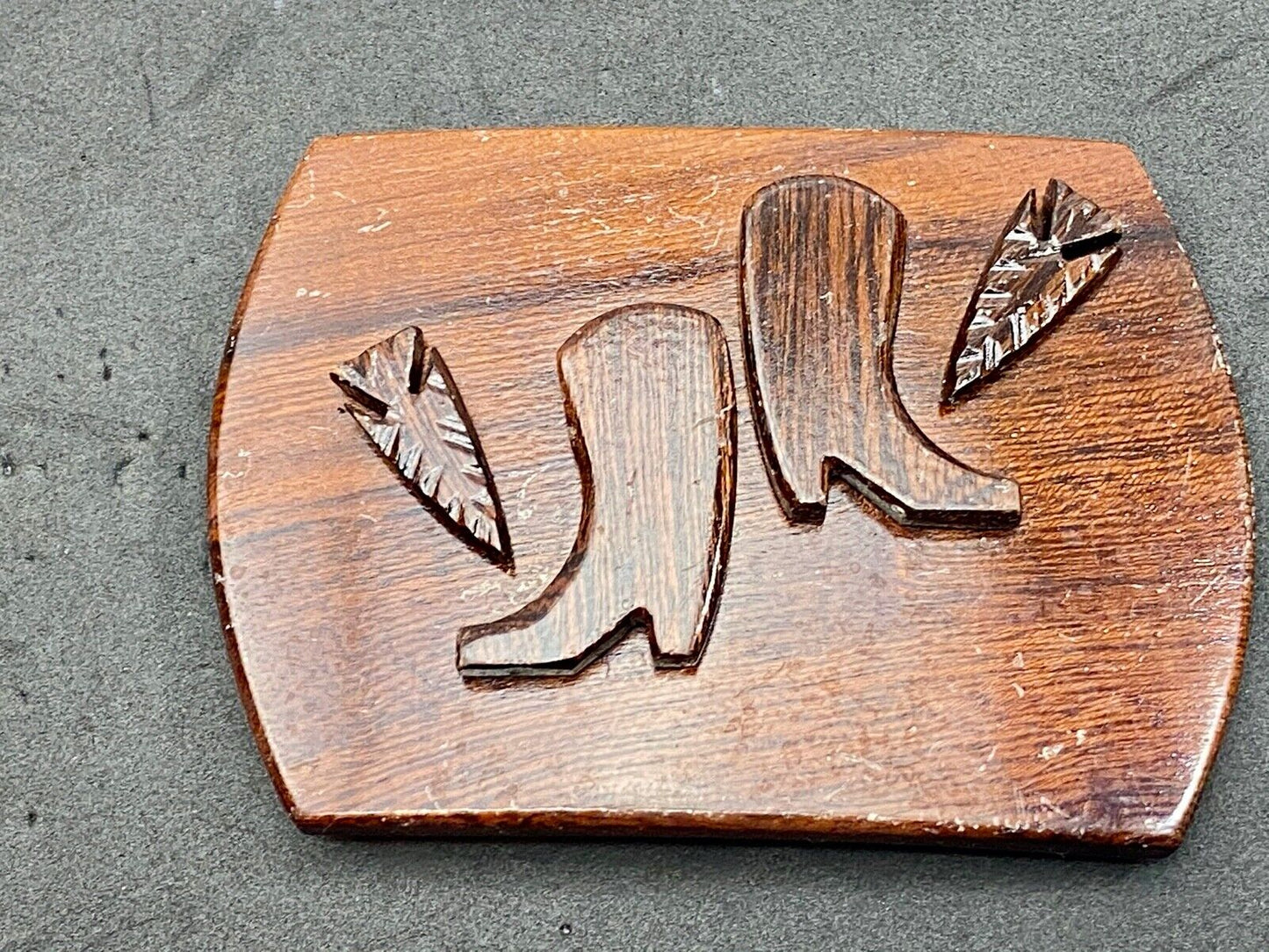 Vintage Cowboy boots and Indian Arrow heads western wooden belt buckle