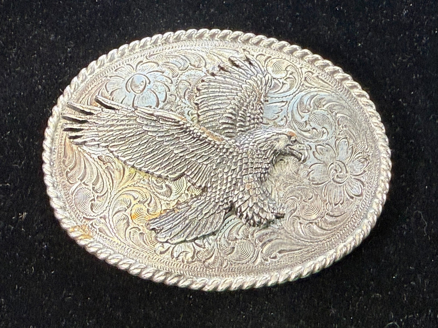 American Bald Flying Eagle Patriotic Flower Swirl Ornate Western Belt Buckle