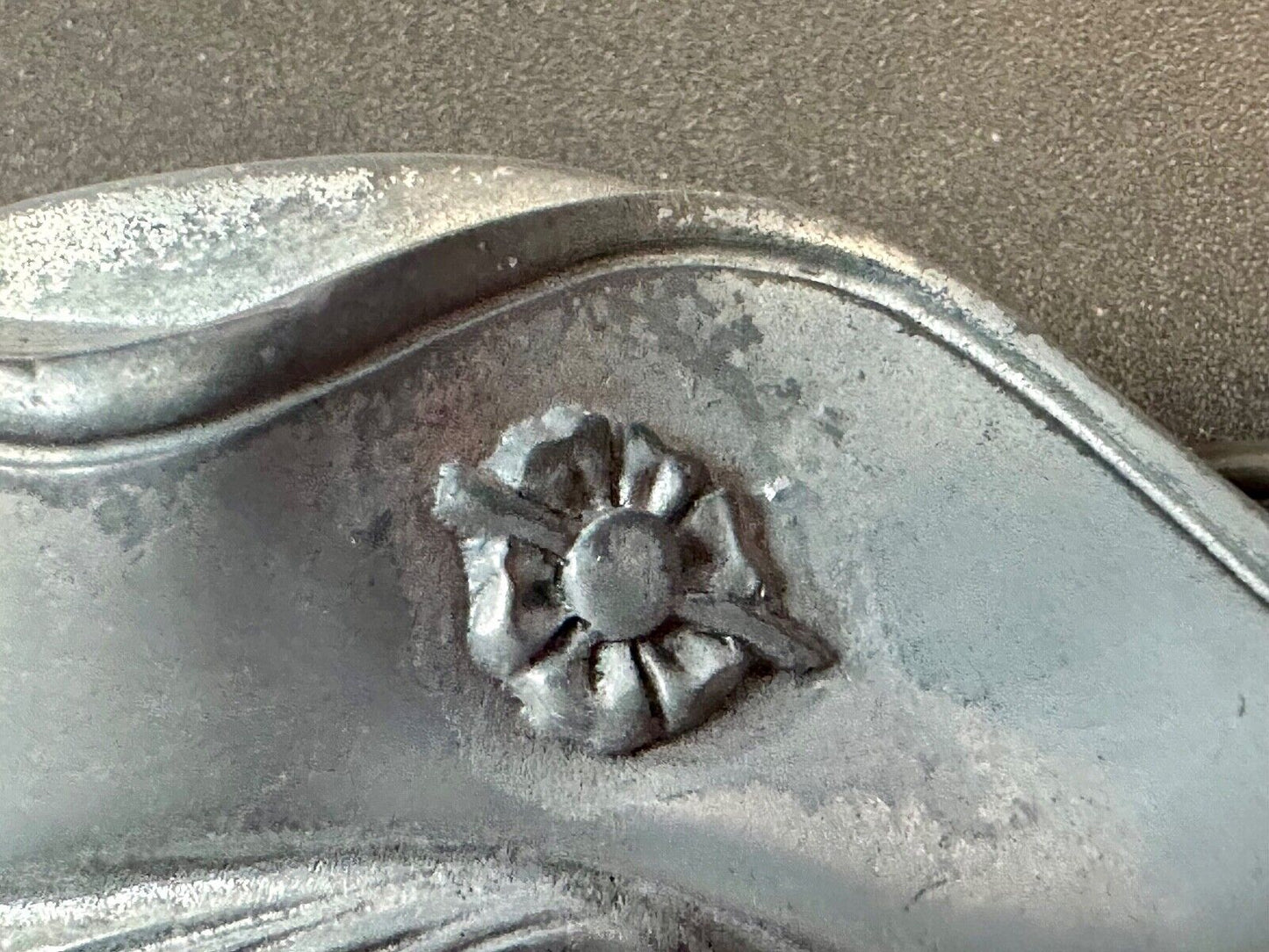 VINTAGE 1997 **PIRATE SKULL** FANTASY ARTWORK PEWTER BELT BUCKLE