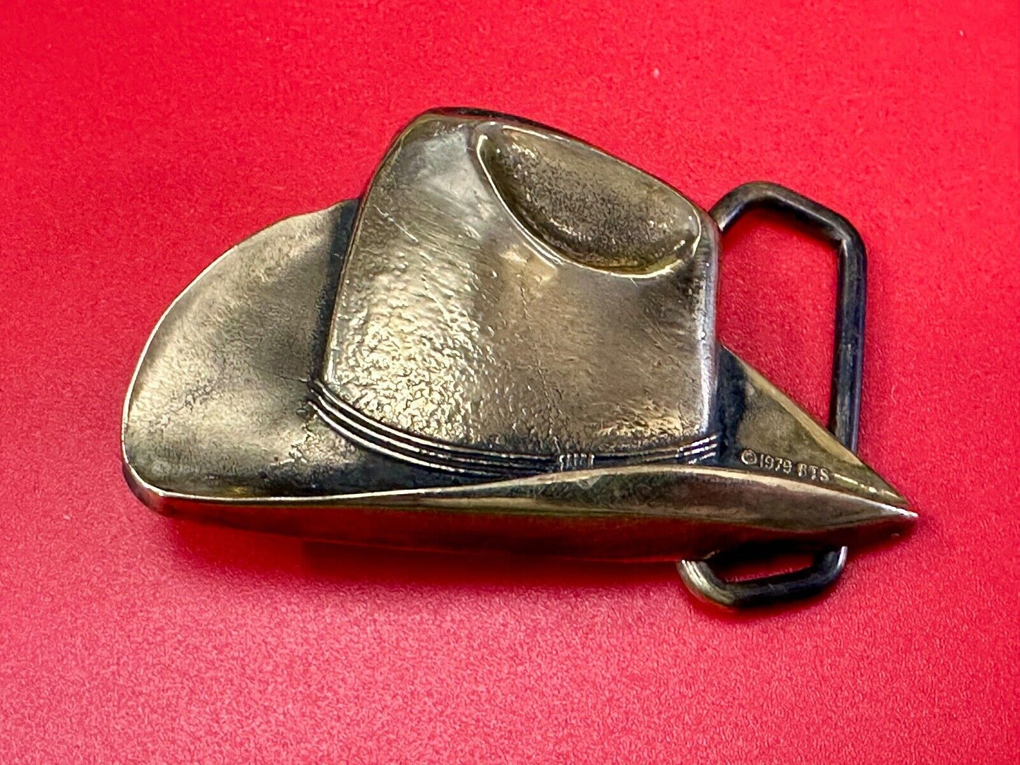 1978 BTS Cowboy Hat Figural Western Rodeo Vintage Cowboy Wearz belt buckle